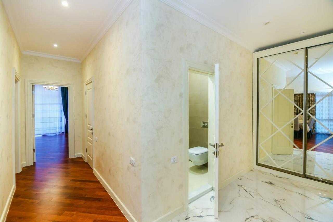 Lux Family Apartment In City Center Baku Zewnętrze zdjęcie