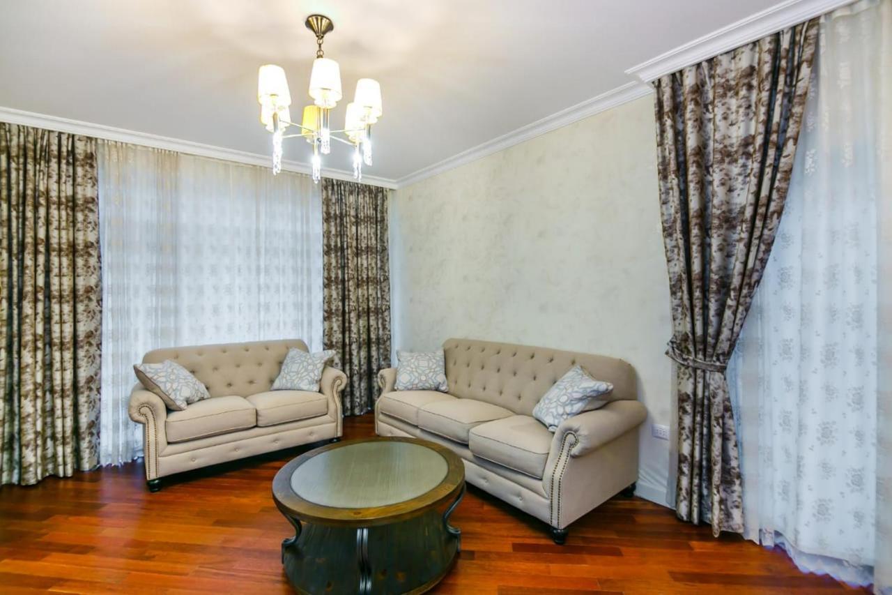 Lux Family Apartment In City Center Baku Zewnętrze zdjęcie