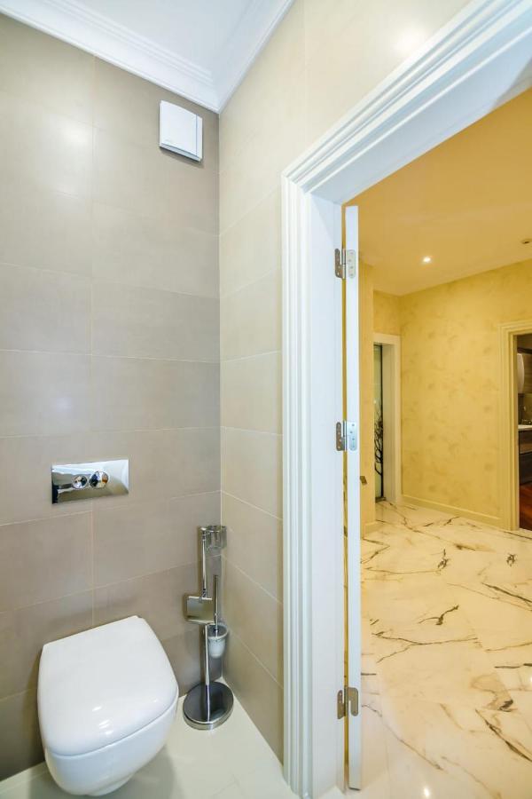 Lux Family Apartment In City Center Baku Zewnętrze zdjęcie